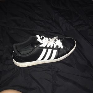 Adidas cloud foam shoes